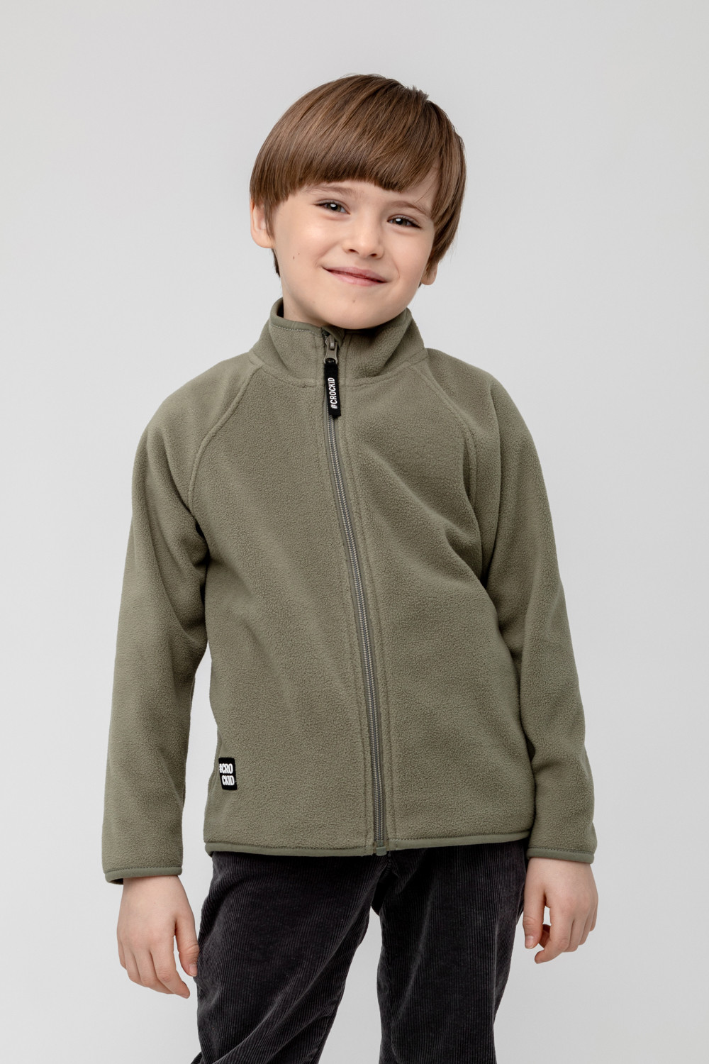 картинка Куртка флисовая для мальчика Crockid ФЛ 34011 оливково-серый от магазина детских товаров ALiSa