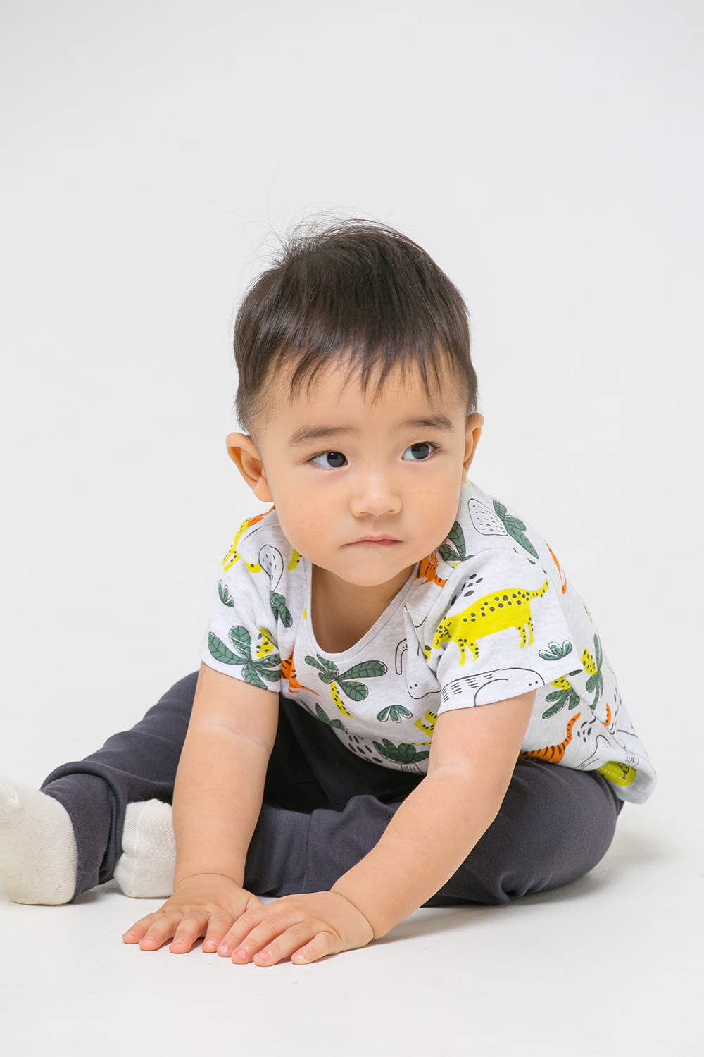 картинка Комплект для мальчика Crockid К 2725 яркие тропики + угольный серый от магазина детских товаров ALiSa