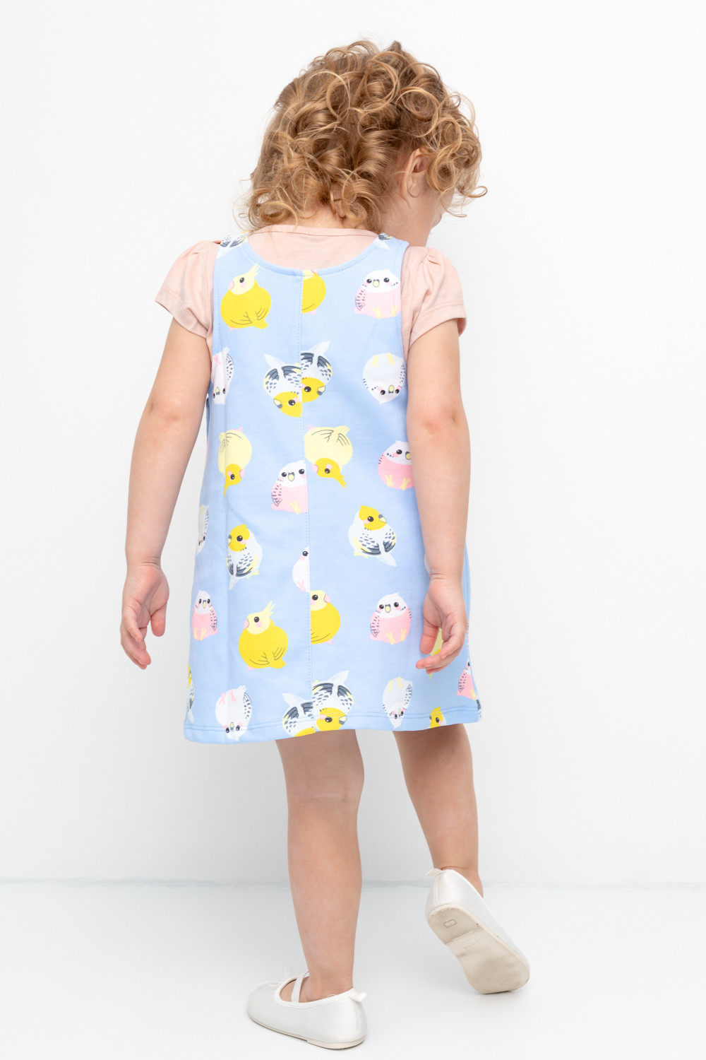 картинка Cарафан для девочки Crockid К 5812 небесный, цветные попугайчики от магазина детских товаров ALiSa