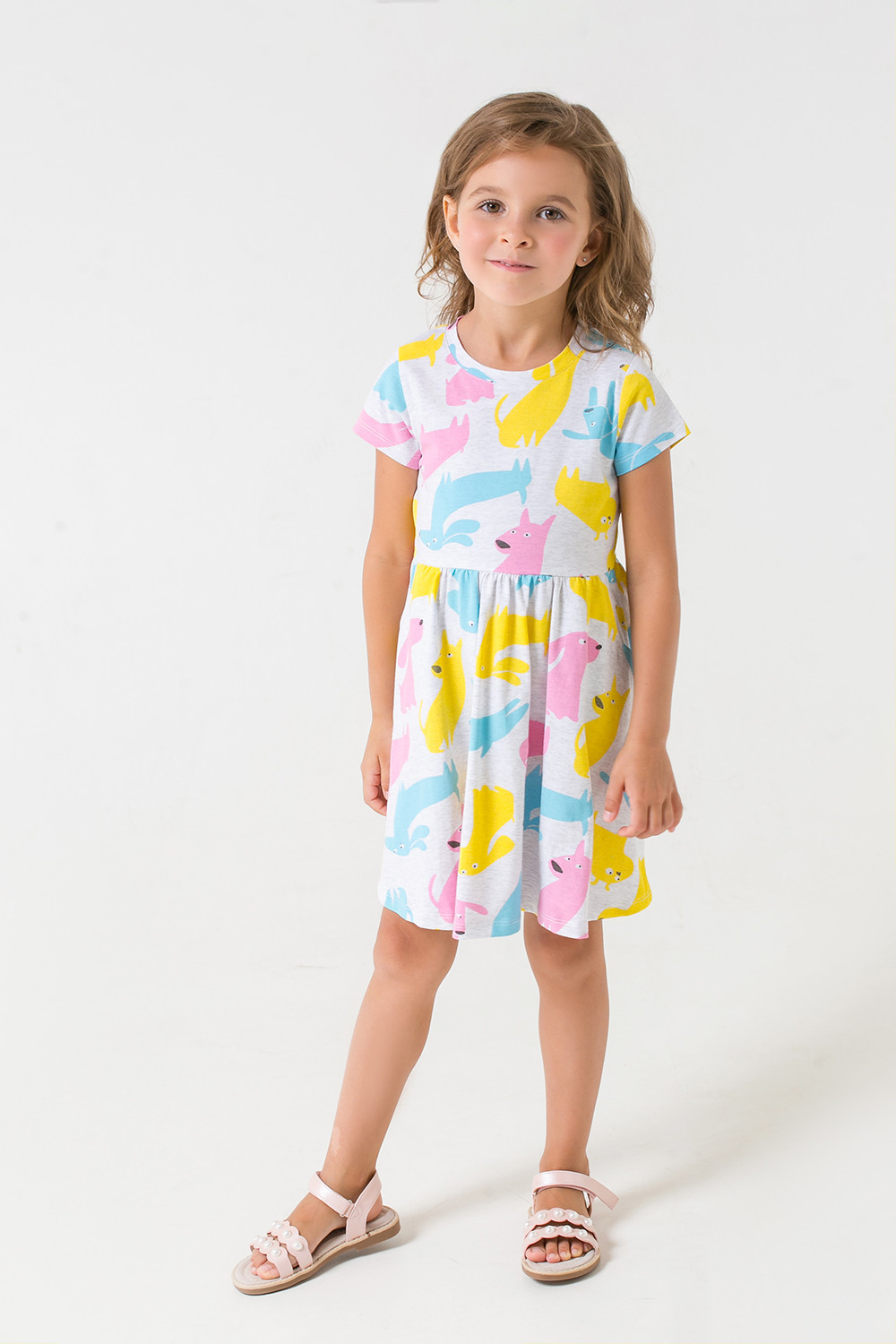 картинка Платье для девочки Crockid К 5644 светло-серый меланж, разноцветные собаки к1264 от магазина детских товаров ALiSa