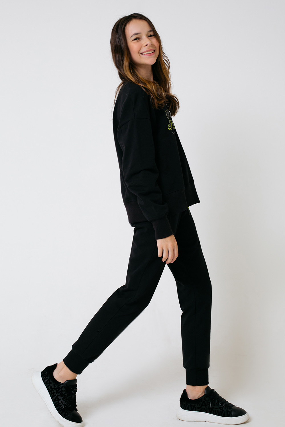 картинка Брюки для девочки КБ 400116 черный к63 от магазина детских товаров ALiSa