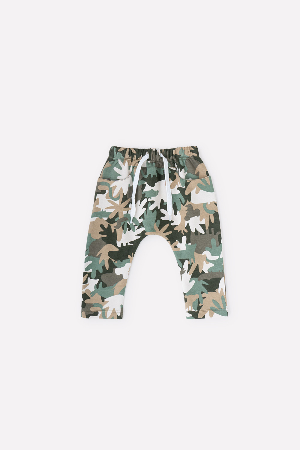 картинка Брюки для мальчика Crockid К 400389 тропический камуфляж на бежевом от магазина детских товаров ALiSa