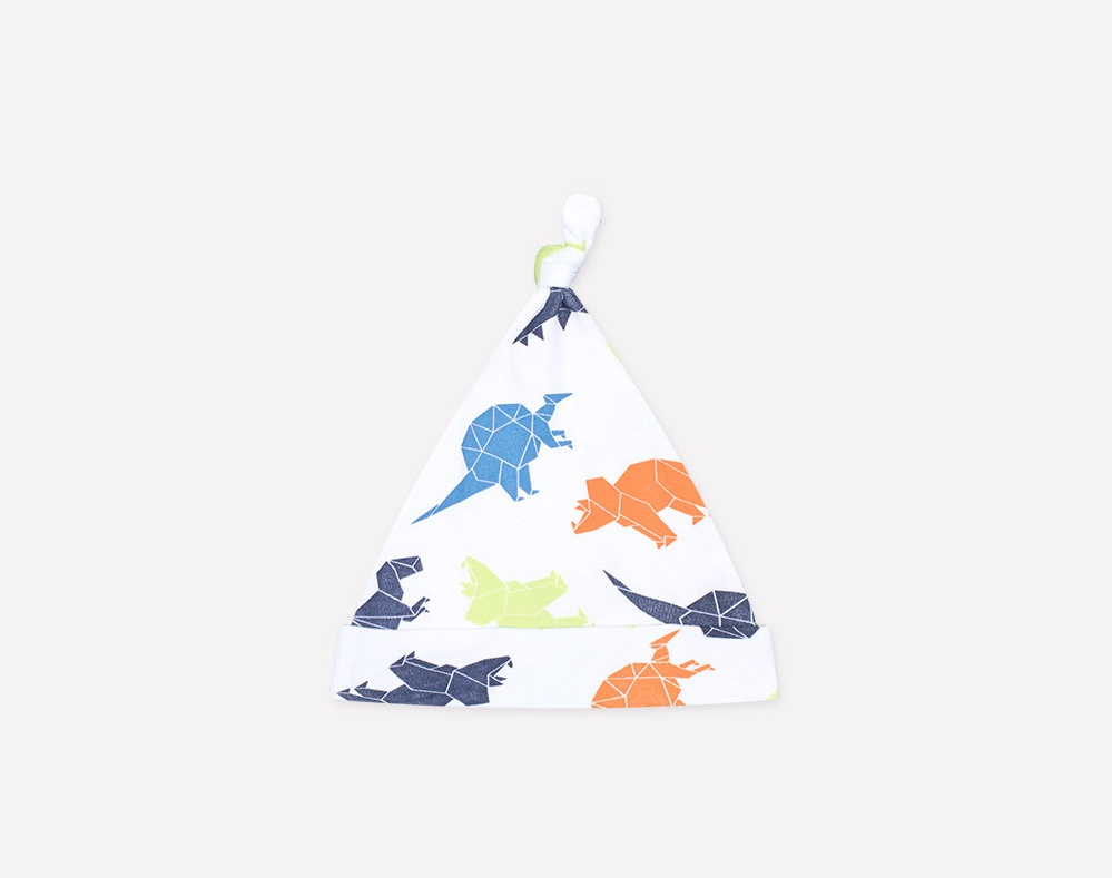 картинка Шапка для мальчика Crockid К 8036 динозавры на белом от магазина детских товаров ALiSa