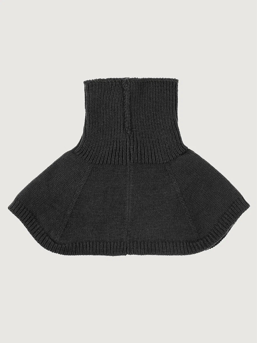 картинка Манишка детская NIKASTYLE 17з17825 Черный от магазина детских товаров ALiSa